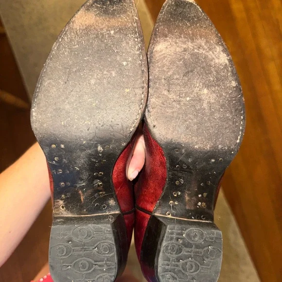 Circle G Cowboy Boots - Picture 8 of 9